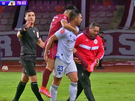 Falta de camilla en la B termina con jugador sacado al apa