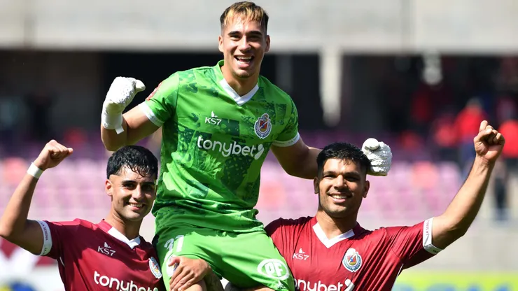 La Serena es el gran puntero en Primera B.