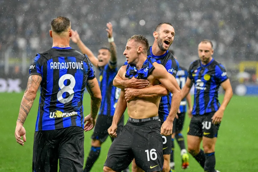 Inter campeón en el clásico contra Milan: Alexis estuvo todo el duelo en la banca.