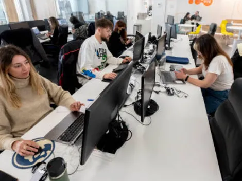 ¿Es legal que las empresas bajen el sueldo al reducir la jornada laboral?