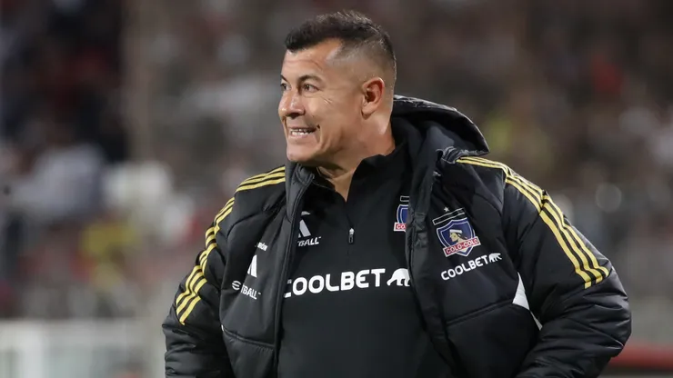 Almirón alerta del cansancio de Colo Colo tras jugar dos partidos del Campeonato Nacional sin dosificación. Este martes enfrentan a Alianza Lima.