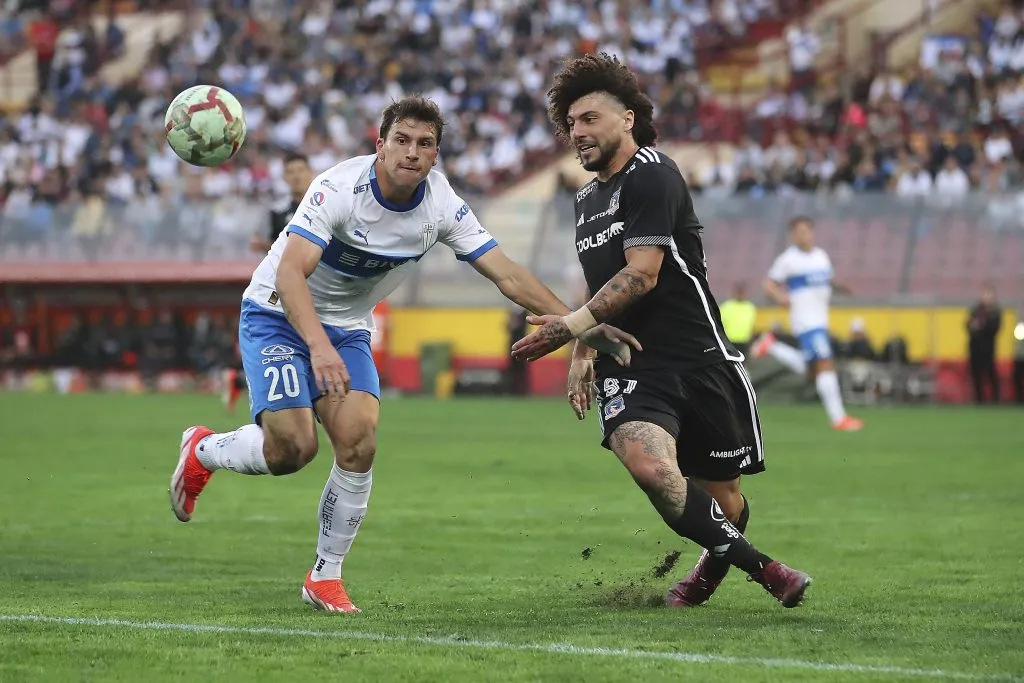 Maximiliano Falcón no alcanzó a jugar ni el primer tiempo y se retiró de la cancha con molestias. Foto: Photosport.