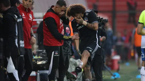 Maximiliano Falcón encendió la alarma en Colo Colo tras retirarse con molestias ante la UC.