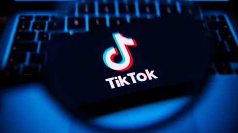 ¿Cómo puedo bloquear a un usuario en TikTok?