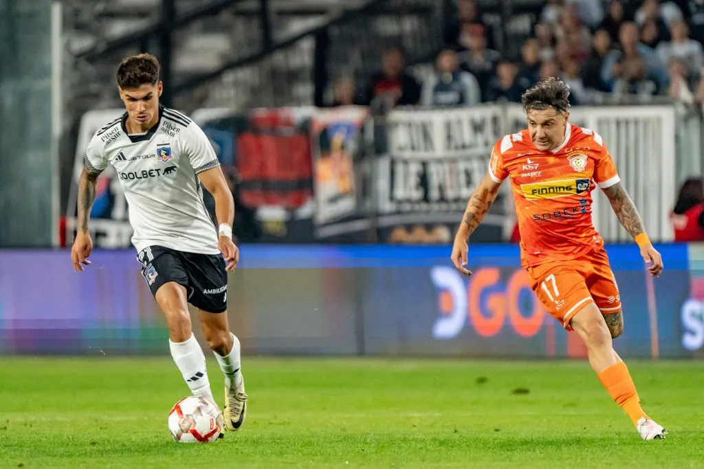 Erick Wiemberg dejó en claro que Colo Colo no ha sido superado por sus clásicos rivales a pesar de las derrotas. Foto: Guille Salazar, RedGol.