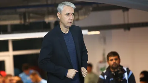 Tiago Nunes suma 7 puntos en tres partidos dirigidos en la UC.