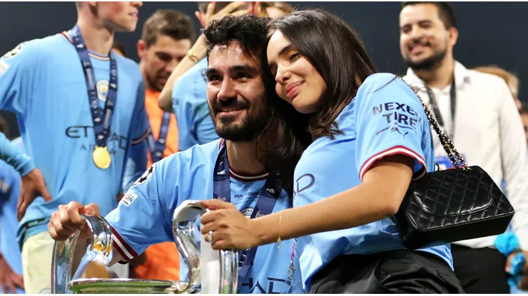 Sara Arfaoui salió con todo a defender a su marido.