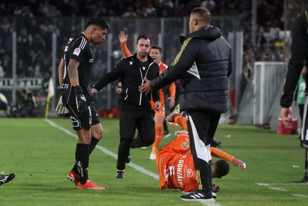 Brayan Cortés fue expulsado tras un empujón al capitán de Cobreloa | Photosport