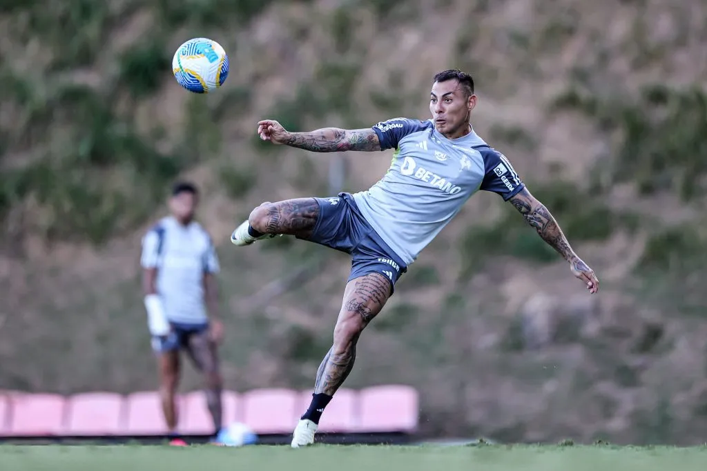 Eduardo Vargas lucha por retomar su carrera. Foto: Pedro Souza / Atlético