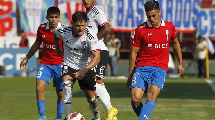 Leo Gil fue expulsado en el último clásico contra la UC en Santa Laura por el campeonato nacional