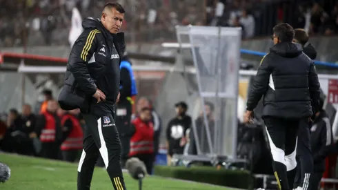 Le empieza a temblar el piso a Jorge Almirón en Colo Colo.