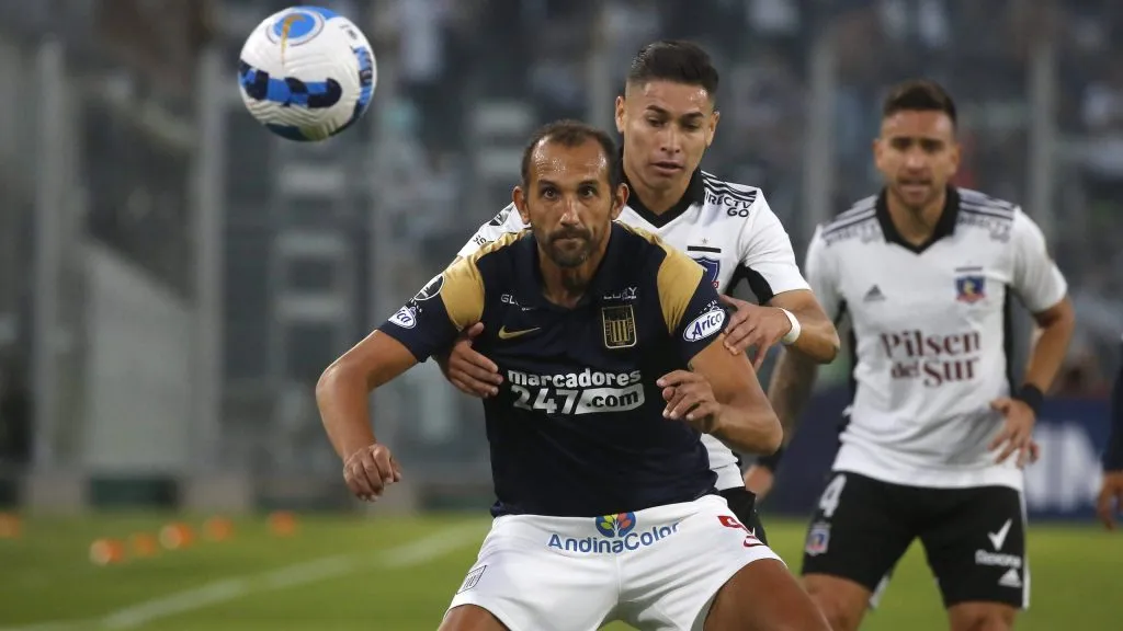 Colo Colo y Alianza Lima podrían medirse en el Centenario.