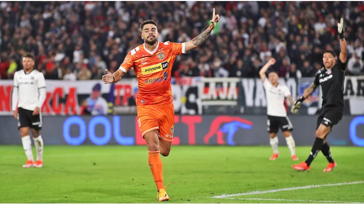 Cobreloa le ganó el clásico a Colo Colo en el Monumental.