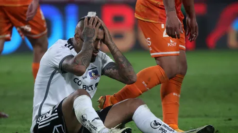 Arturo Vidal se lamenta por una nueva derrota de Colo Colo