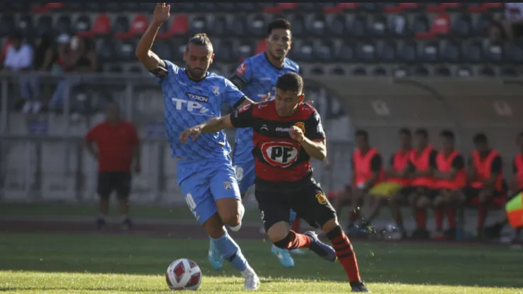 Partidazo en el Carlos Dittborn.