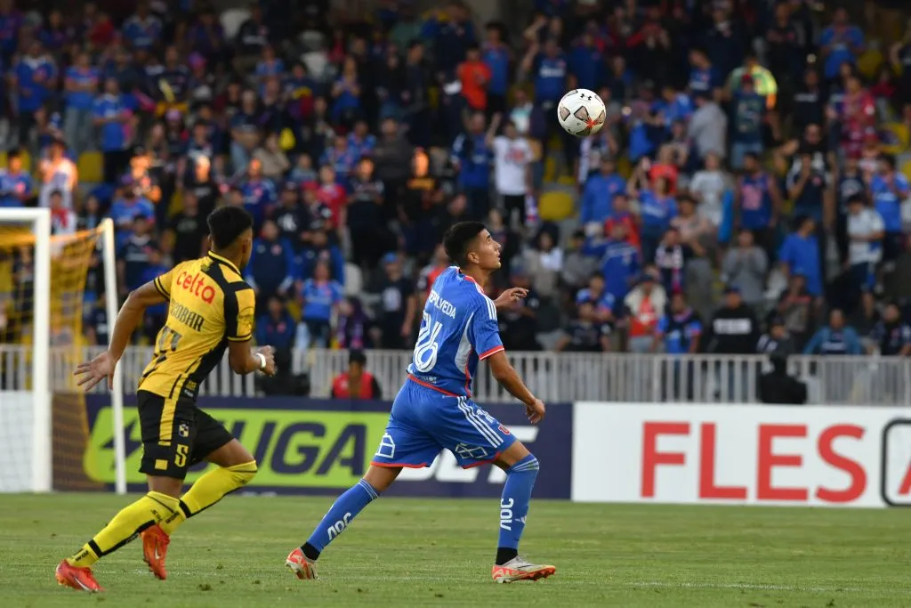 Matías Sepúlveda suma siete minutos en esta temporada de la U | Photosport