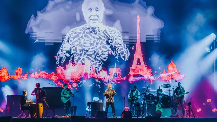 Tom Jones tuvo una noche mágica en un Movistar Arena repleto.