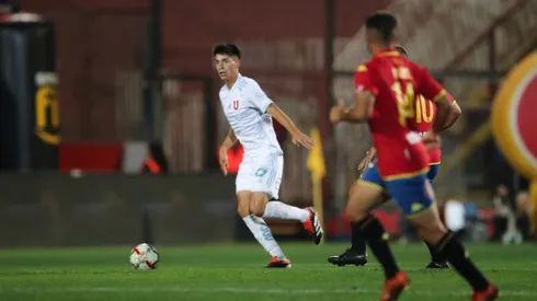 David Retamal sorprendió en su primer partido en la U.