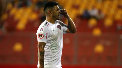 Lorenzo Reyes y un gesto que le valió un castigo.