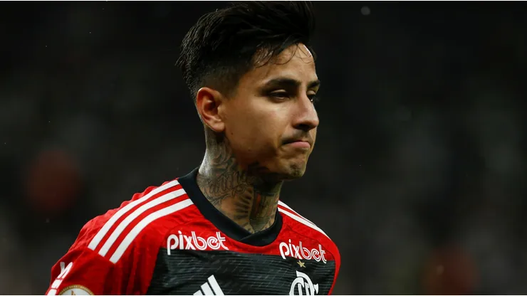 Erick Pulgar, uno de los mejores volantes del fútbol brasileño.