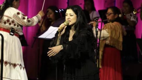 Horarios y recomendaciones para el show de Mon Laferte