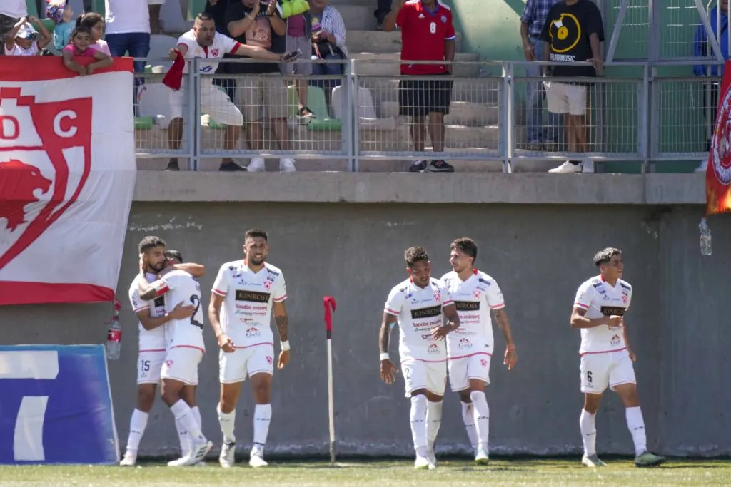 Copiapó bajó de la punta a Deportes Iquique y el equipo de Ivo Basay se aleja del fondo.