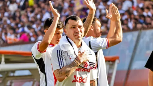 Medel no descartó para nada vestir la camiseta de Colo Colo a futuro.