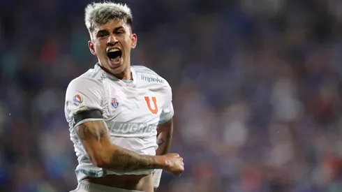 Maxi Guerrero celebró así su gol contra Unión Española.