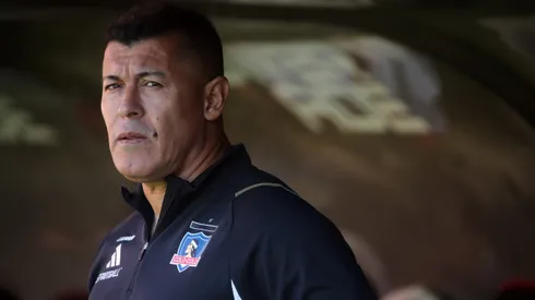 Jorge Almirón se fue del Nelson Oyarzún sin hablar una palabra.