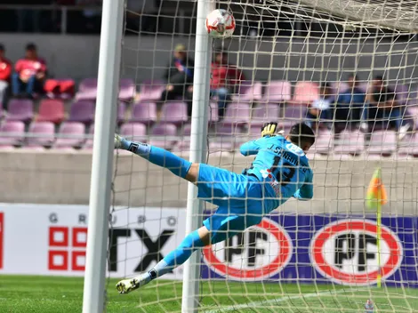 Seleccionado chileno aplaude golazo que cambia la cima