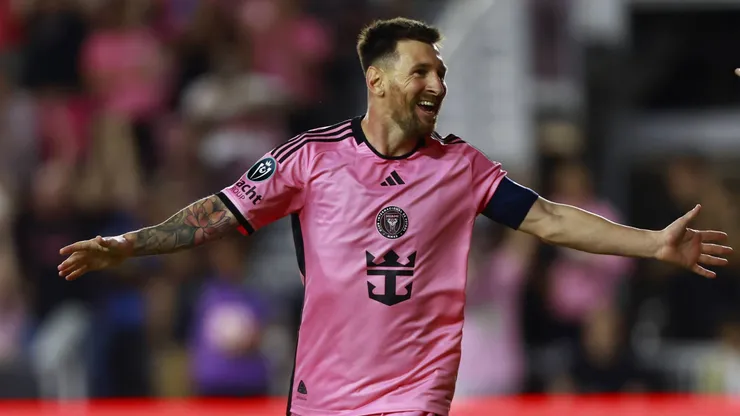 Messi revolucionó a los hinchas del Fortín