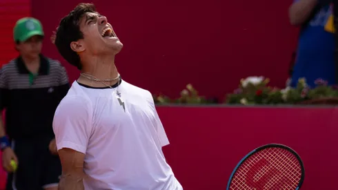 Cristian Garin celebró con todo su pase a semifinales en Estoril.