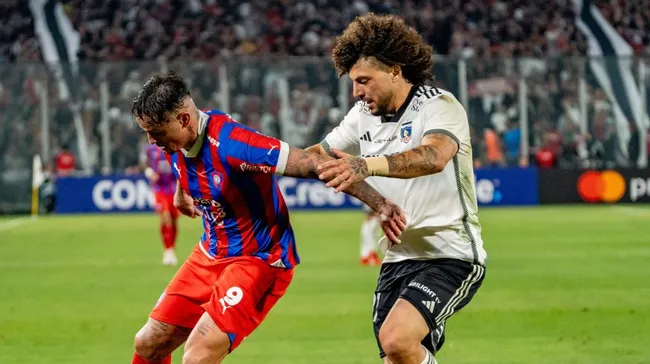 Maximiliano Falcón de Colo Colo en la Copa Libertadores