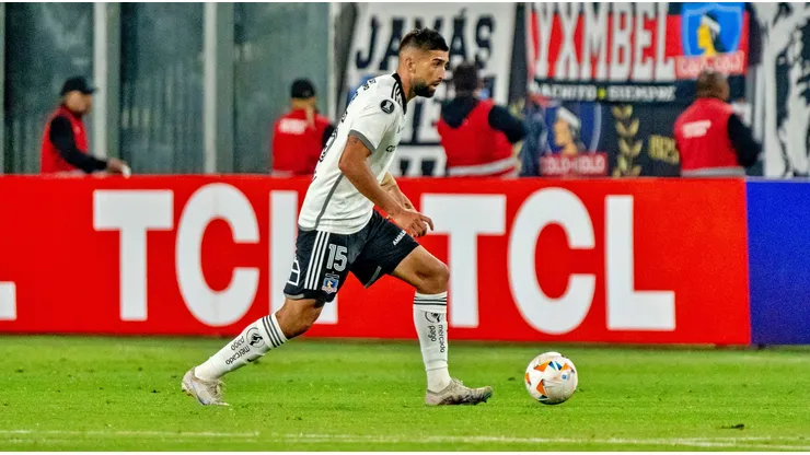 Amor tuvo que ingresar por el lesionado Maxi Falcón ante Cerro.