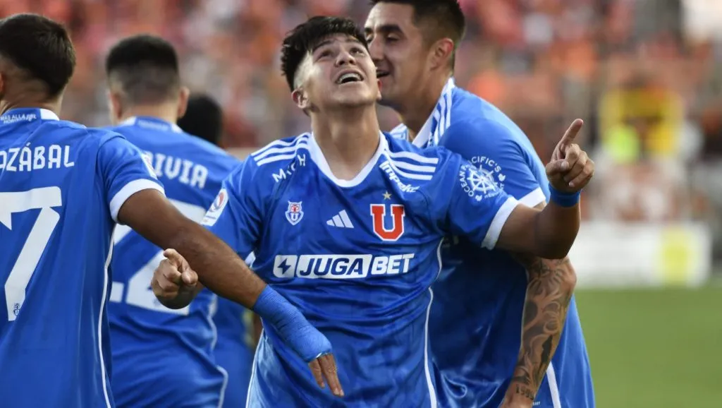 Marcelo Morales se adueñó de la banda izquierda de la U