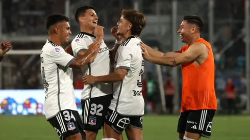 Colo Colo enfrenta a Cerro Porteño.