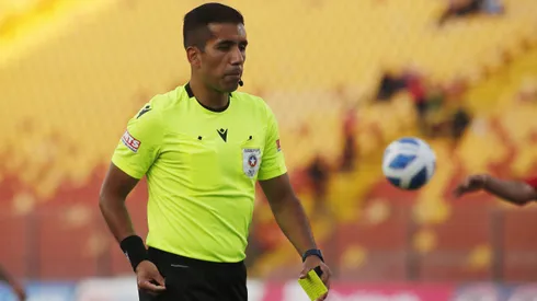 El árbitro Rodrigo Carvajal estará en París 2024