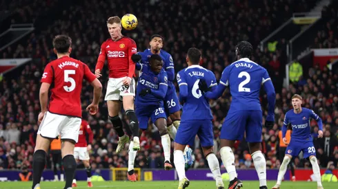 Manchester United va por un triunfo a Stamford Bridge.
