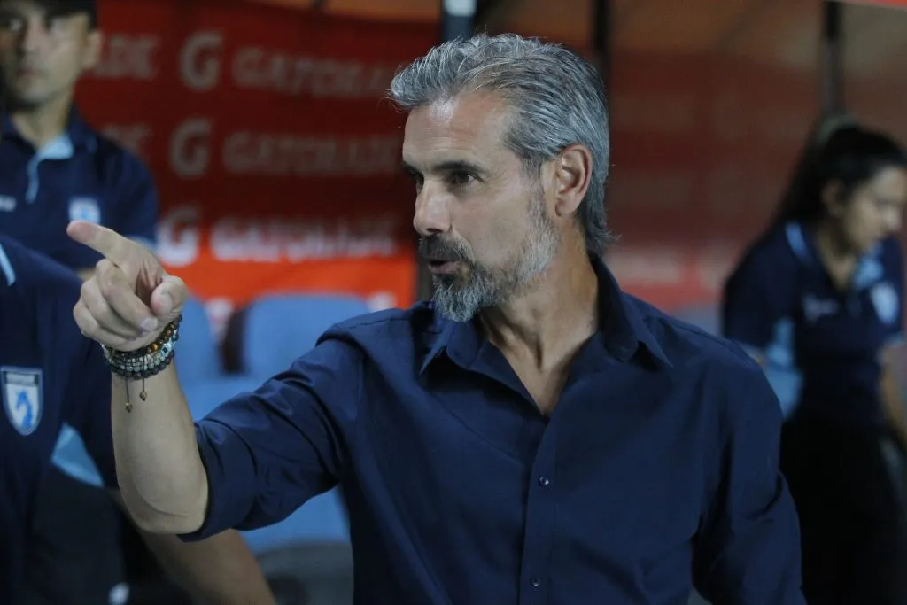 Miguel Ramírez explicó sus argumentos para elogiar a Universidad de Chile. (Jorge Loyola/Photosport).