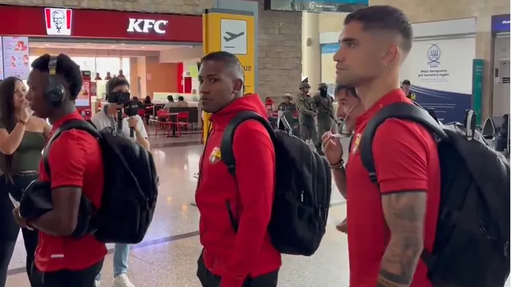 Nicolás Ramírez apunta a ser titular en el Barcelona de Ecuador ante Cobresal.