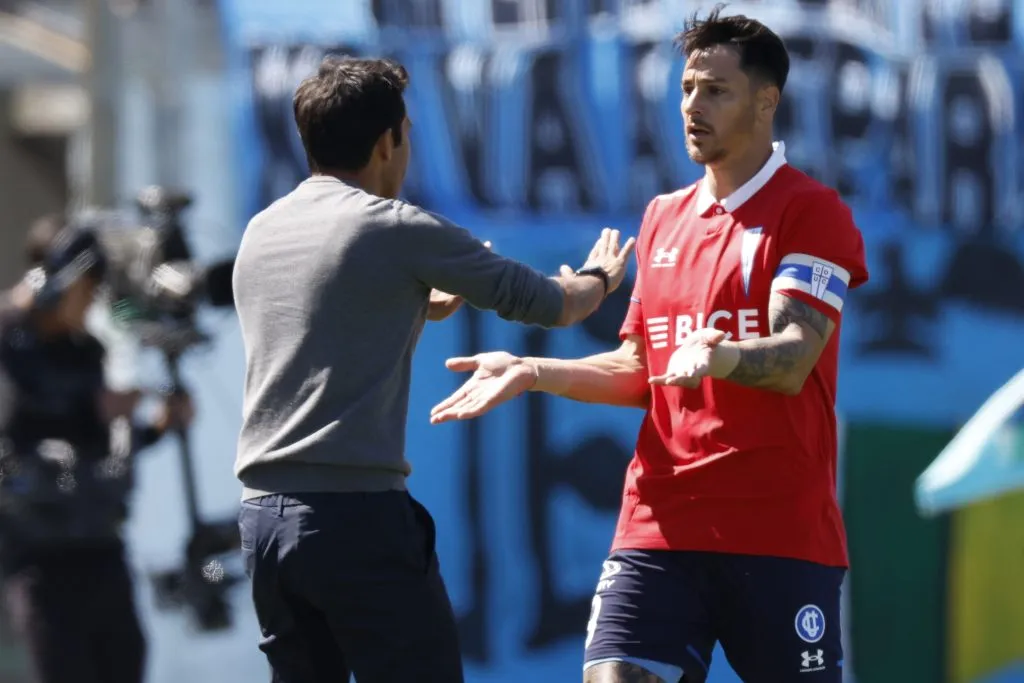 El Pájaro espera que la rápida decisión de traer a Tiago Nunes no les pase la cuenta. Foto: Jorge Loyola/Photosport