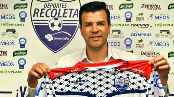 Luis Landeros feliz con Recoleta primero en sociedad con Sebastián González.