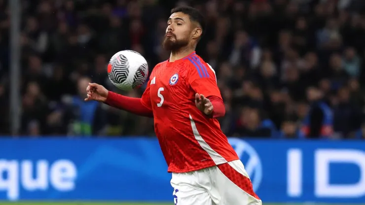 Paulo Díaz fue uno de los jugadores más destacados de Chile en su gira por Europa.
