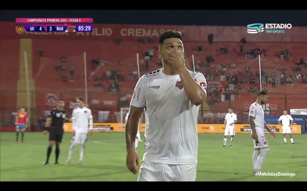 El gesto de Lorenzo Reyes en el Santa Laura