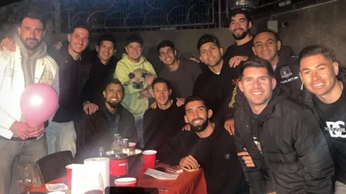 Colo Colo tuvo una familiar celebración tras clasificar a los octavos de final.