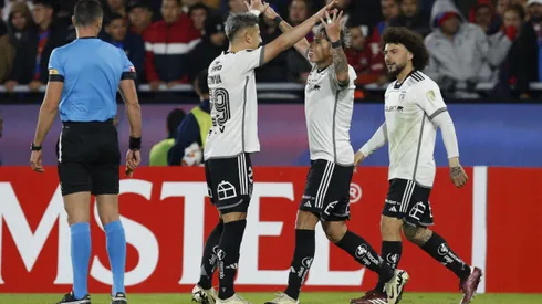 Colo Colo se metió en los octavos de la Libertadores.