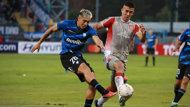 Huachipato lucha por mantener el segundo lugar.