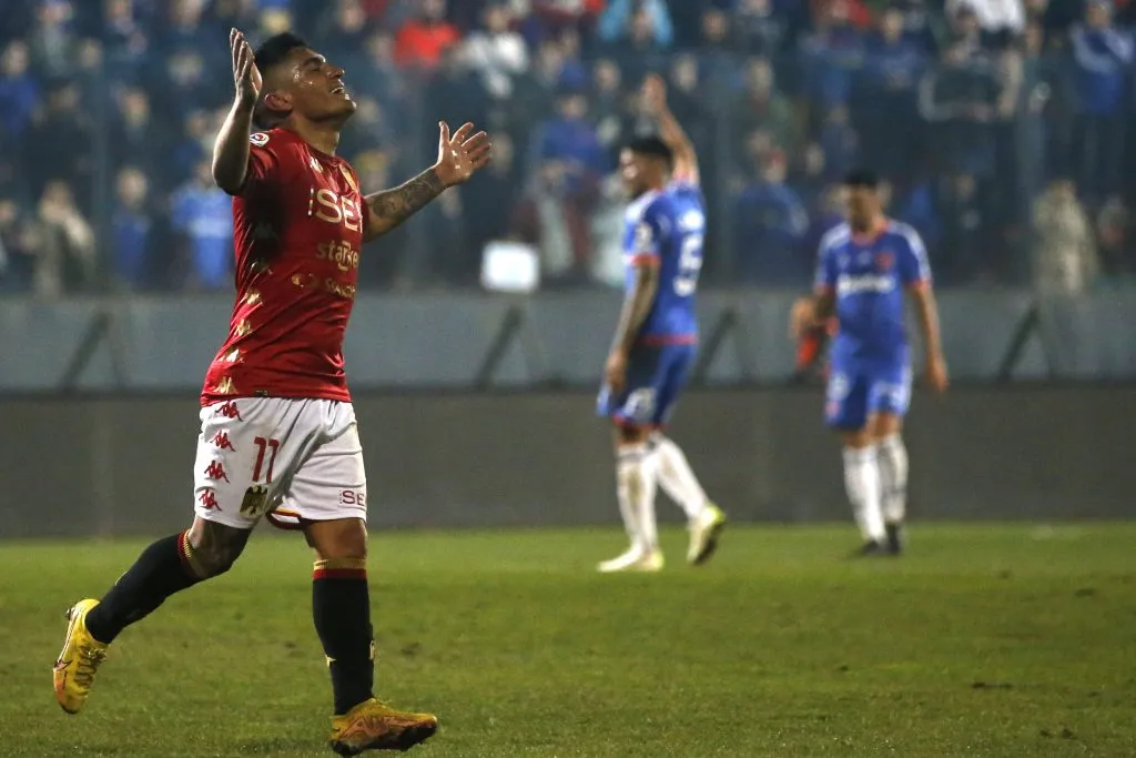 Ariel Uribe podría llegar a Universidad de Chile. (Dragomir Yankovic/Photosport).