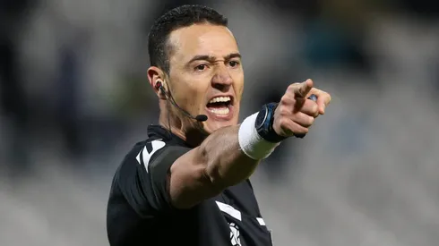 Roldán arbitrará esta noche a Colo Colo ante Cerro