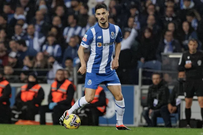 Stephen Eustáquio, el capitán de la selección de Canadá, juega en el Porto. (Maciej Rogowski | Imago).
